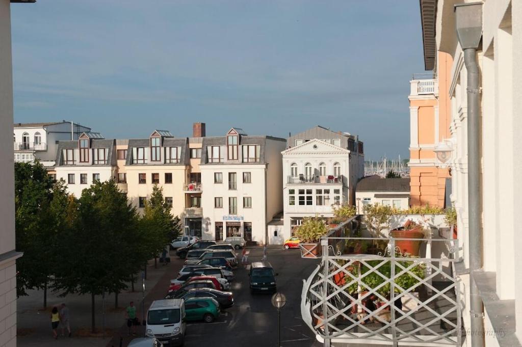 Villa Seeblick Warnemuende - Fewo Mit Meerblick Und Balkon Direkt Am Strand Fuer 2-4 Pers Росток Екстер'єр фото